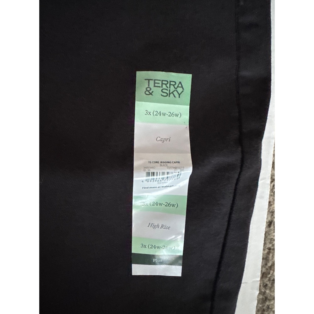 Terra & Sky Black High Rise Capri Jeggings Plus Size 3X 24W-26W NEW - Picture 3 of 5